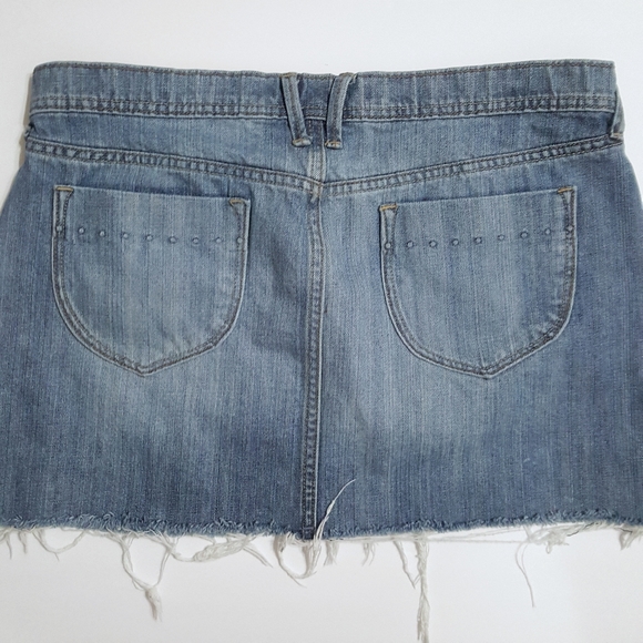 Old Navy Denim Mini Skirt - Picture 4 of 4